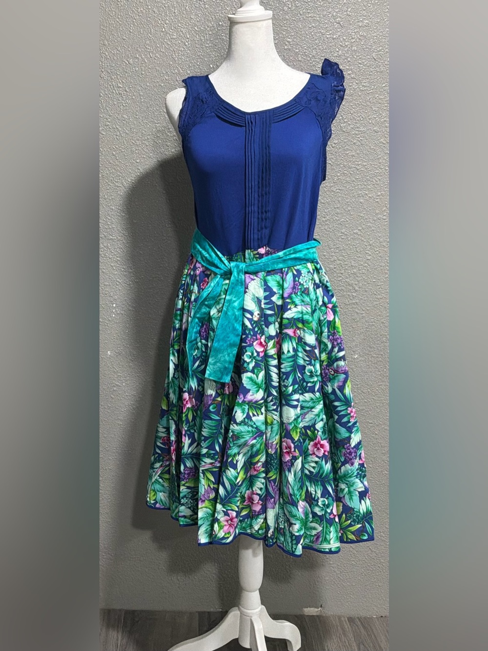 Elle Royal Blue Sleeveless Top with Lace Detail